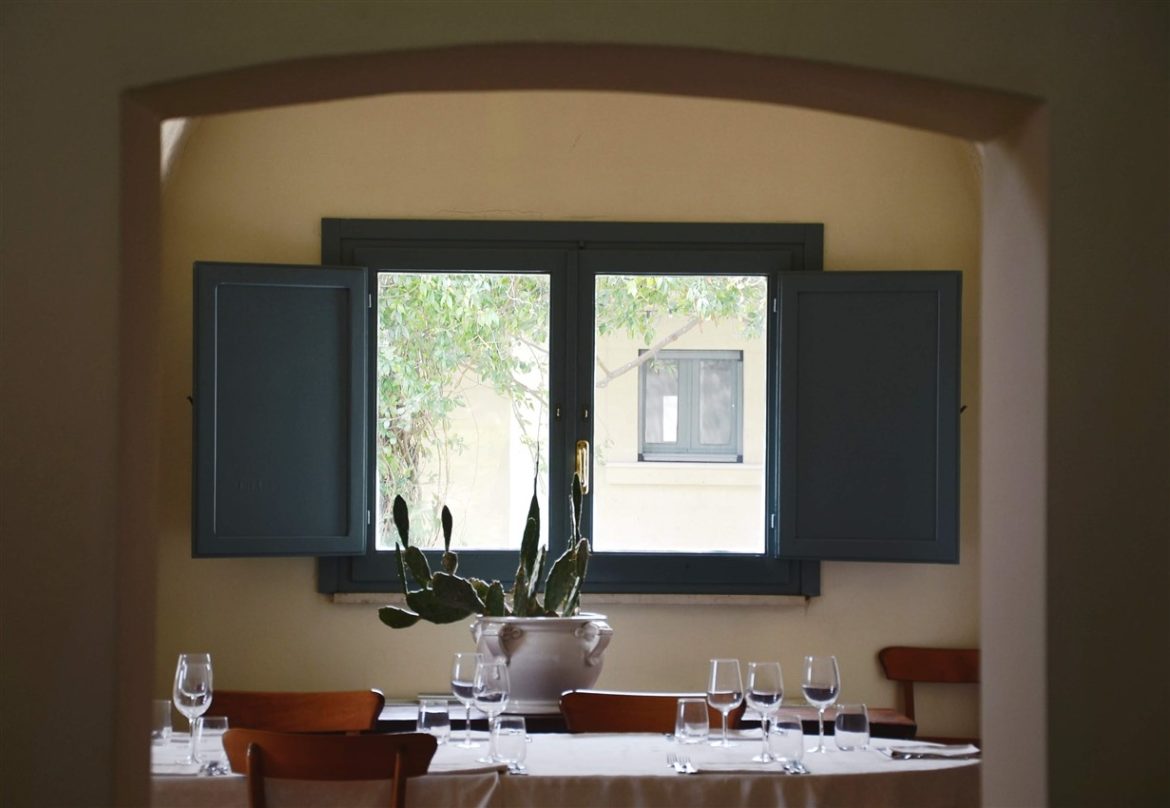 Borgo Valle Rita in una zona verdissima tra Puglia e Basilicata. Una struttura dove relax e gastronomia sono vincenti. A pochi km da Matera capitale europea della cultura