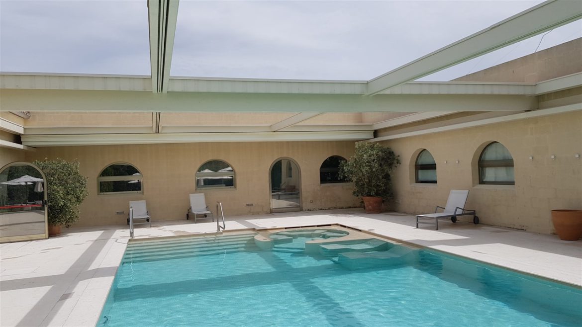 Benessere e relax al Vivosa Apulia Resort, la SPA ben attrezzata ed i prodotti realizzati dalla HUR con materie prime del Salento, attendono gli ospiti