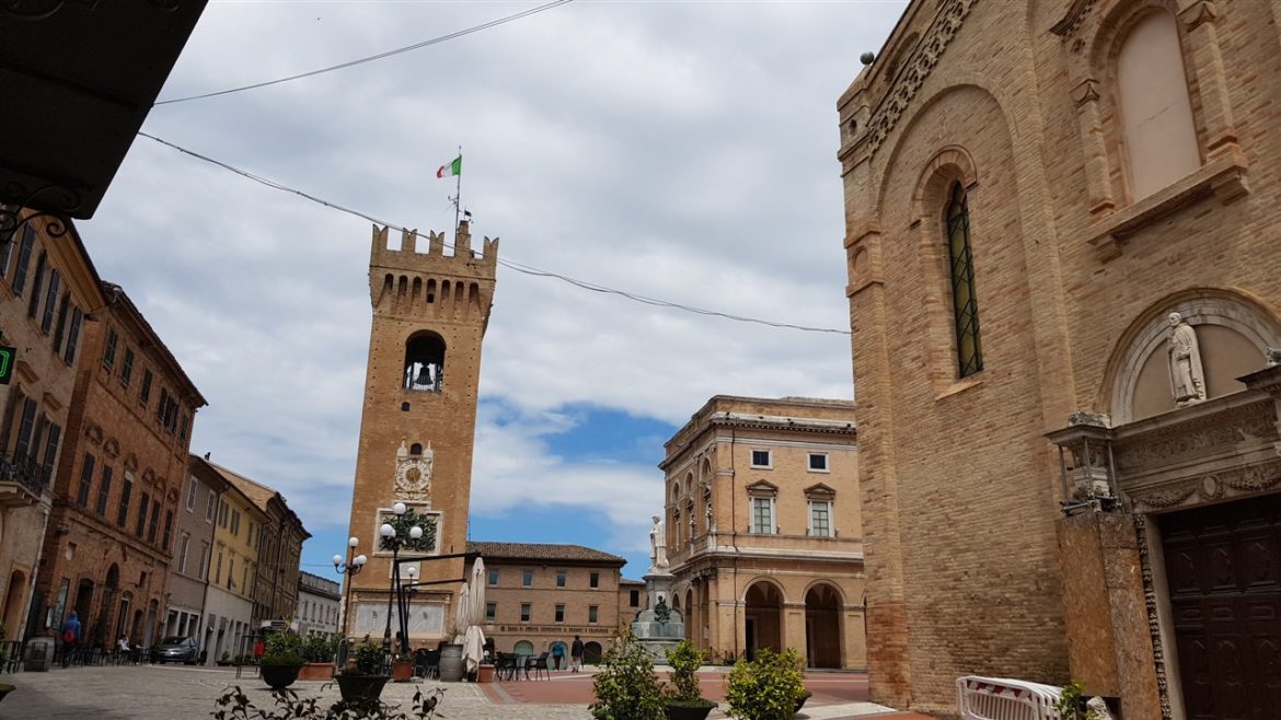 Recanati, Leopardi ed il Lotto