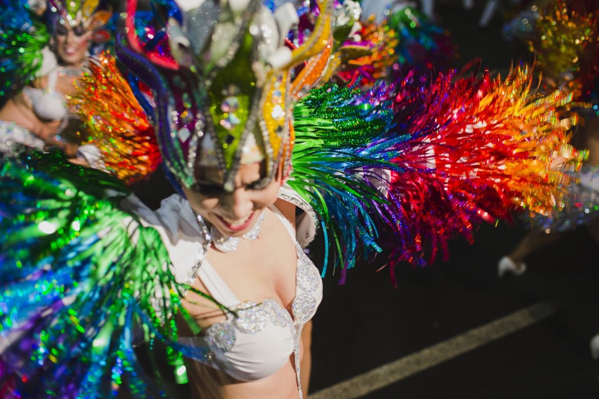 In tutte le Isole Canarie si è già acceso il Carnevale con appuntamenti di vario genere. Santa Cruz de Tenerife ha aperto le danze della festa più colorata dell’anno con sfilate e carri allegorici