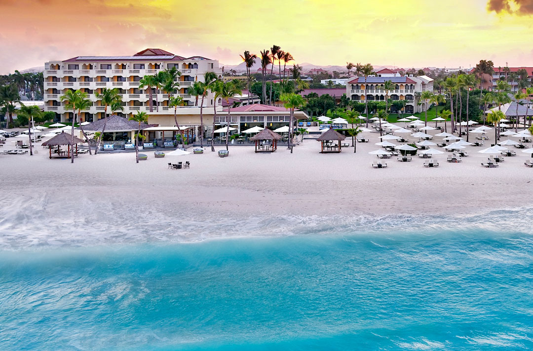 Eagle Beach, Aruba. Il nuovo anno inizia all’insegna dei colori e dei profumi caraibici al Bucuti & Tara Beach Resort