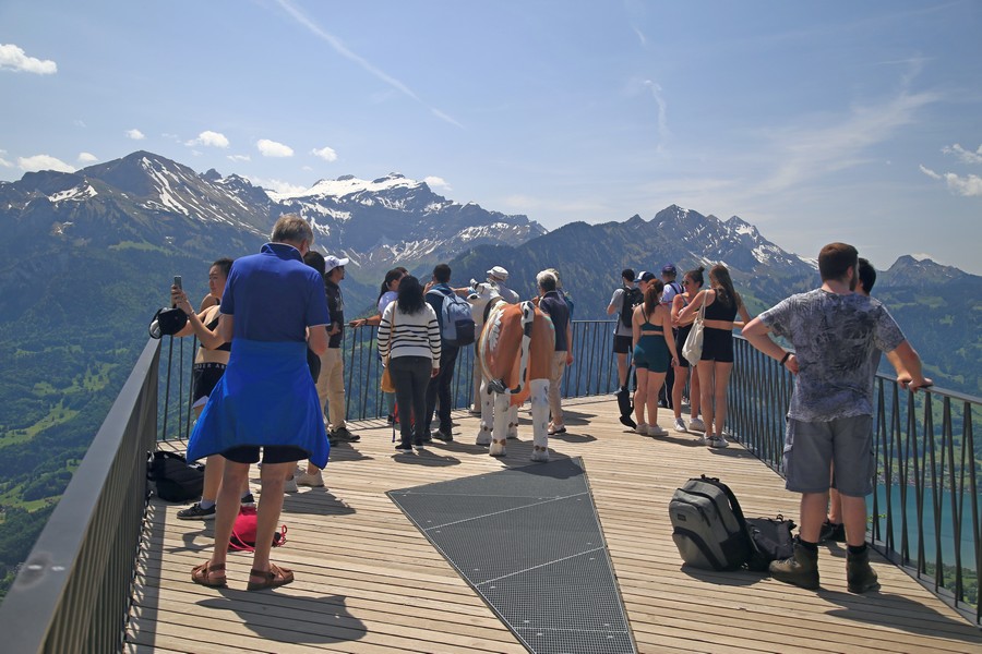 Interlaken: panorami, sport e golosità